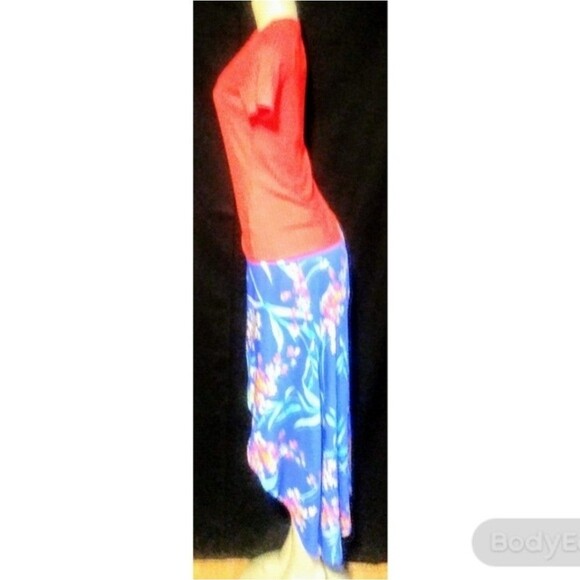 Royal Blue Floral Shorts With A Skirt M - Picture 4 of 6
